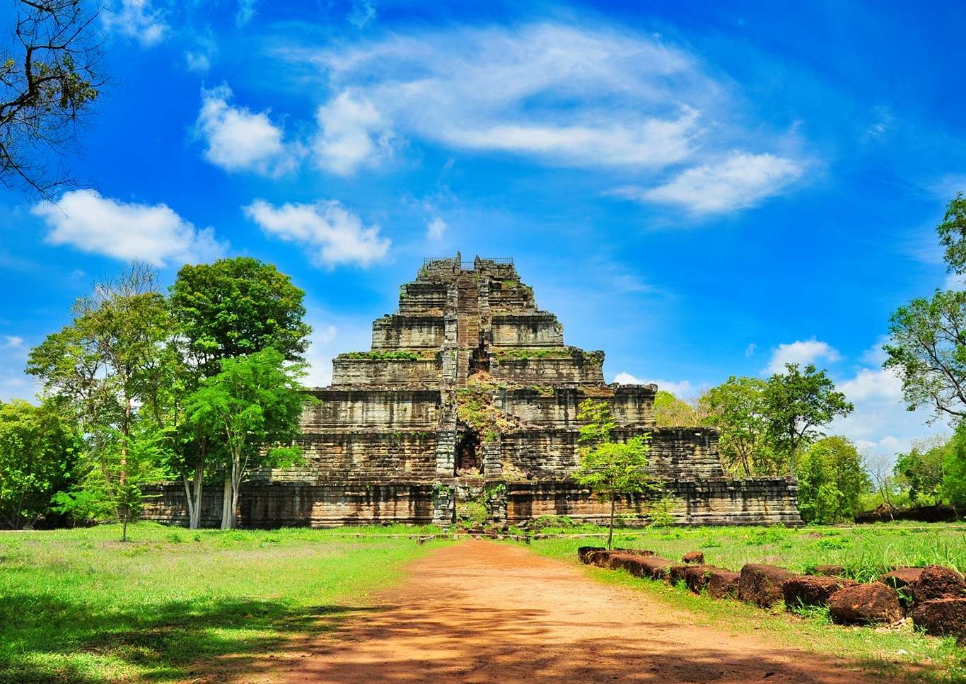 angkor era temple
